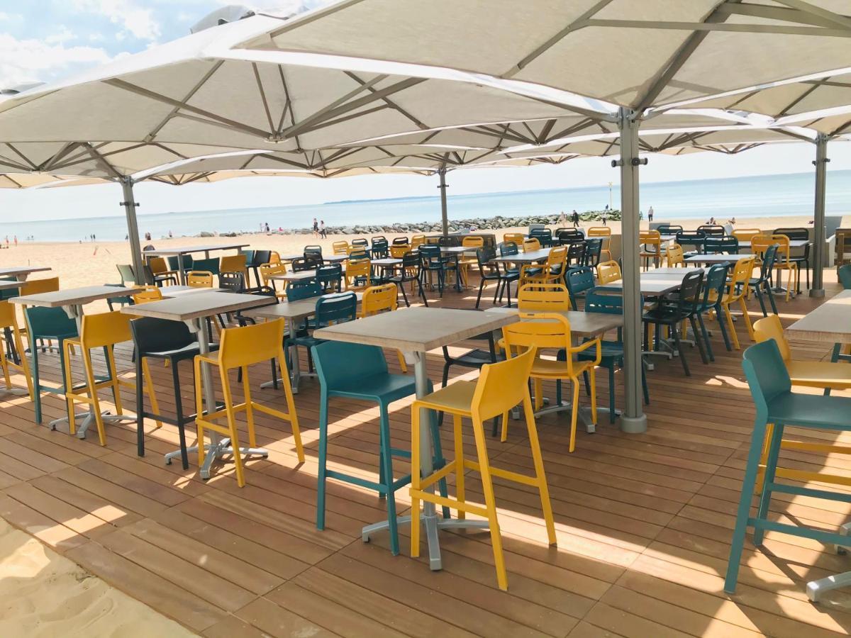 Hotel Restaurant L'Atelier Des Cousins Chatelaillon-Plage Bagian luar foto