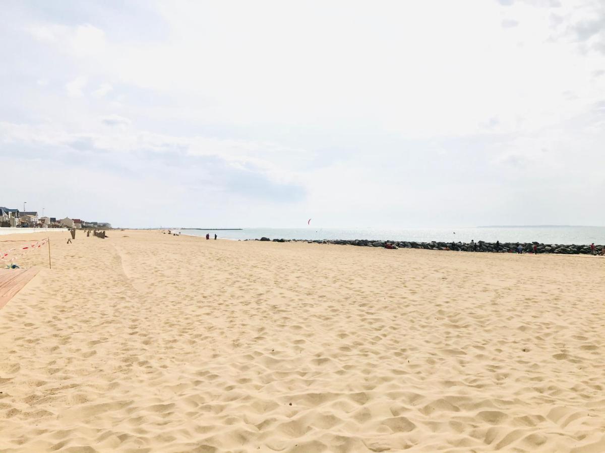 Hotel Restaurant L'Atelier Des Cousins Chatelaillon-Plage Bagian luar foto
