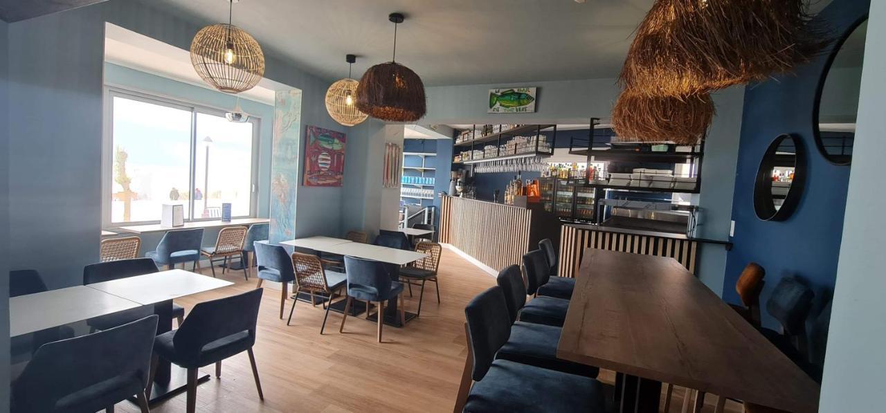 Hotel Restaurant L'Atelier Des Cousins Chatelaillon-Plage Bagian luar foto