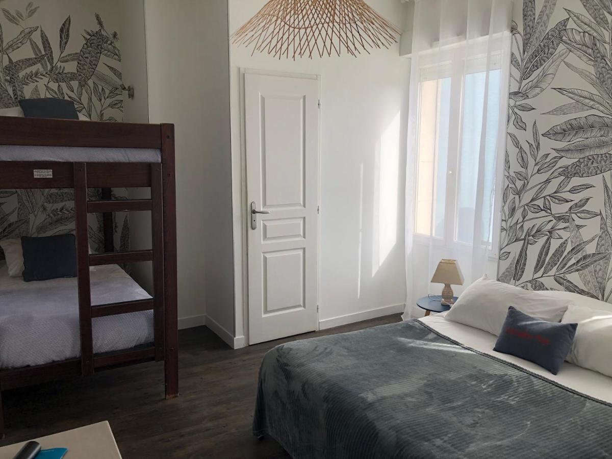 Hotel Restaurant L'Atelier Des Cousins Chatelaillon-Plage Bagian luar foto